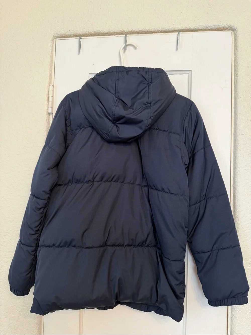 Old Navy Kids Puffer Jacket Set in Olive Green and Navy